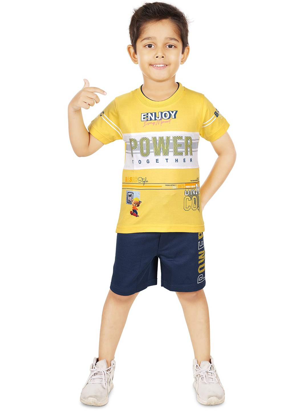 

BAESD Boys Printed Pure Cotton T-shirt With Shorts, Yellow