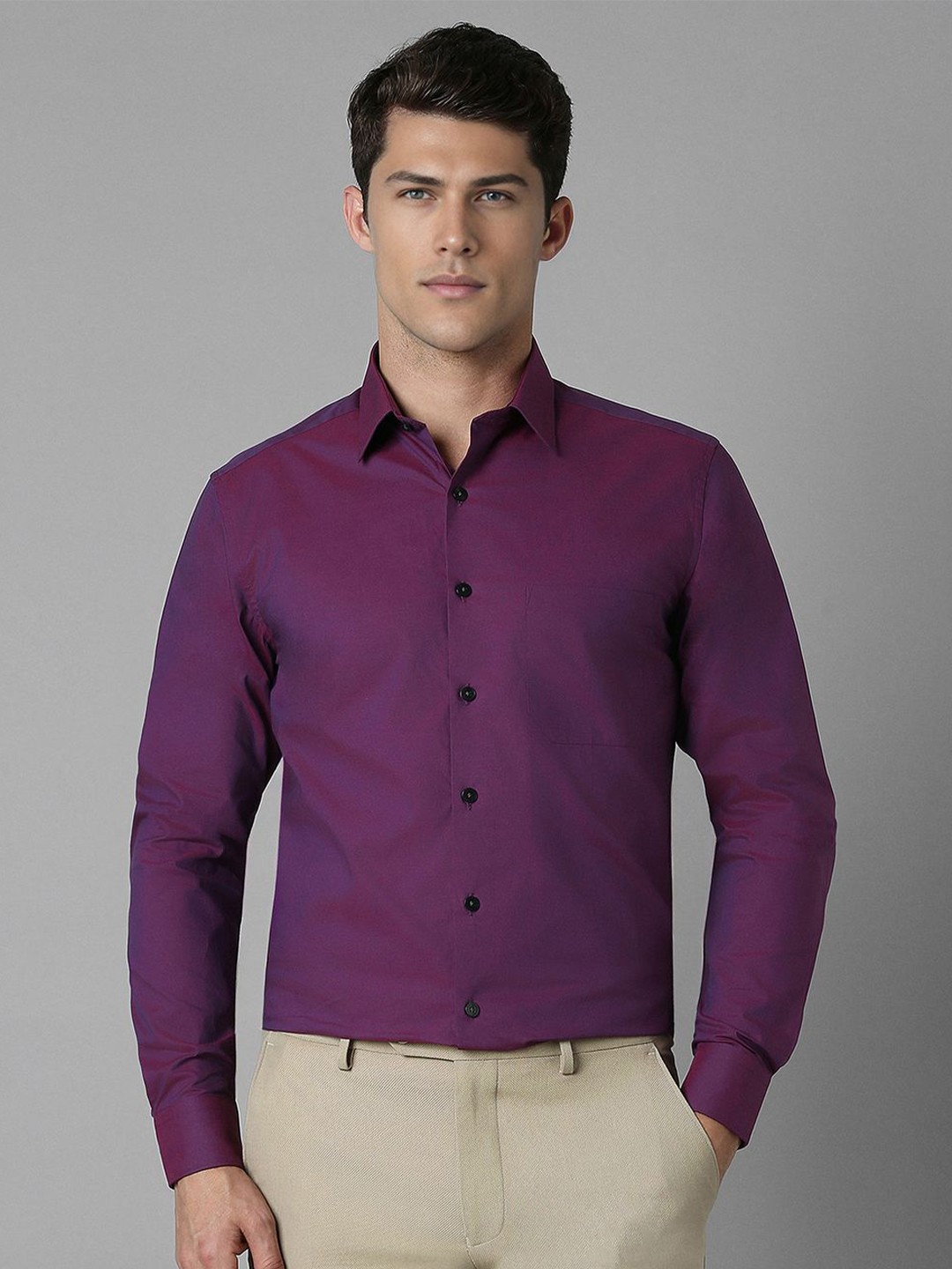 

Louis Philippe Men Spread Collar Solid Cotton Slim Fit Formal Shirt, Purple