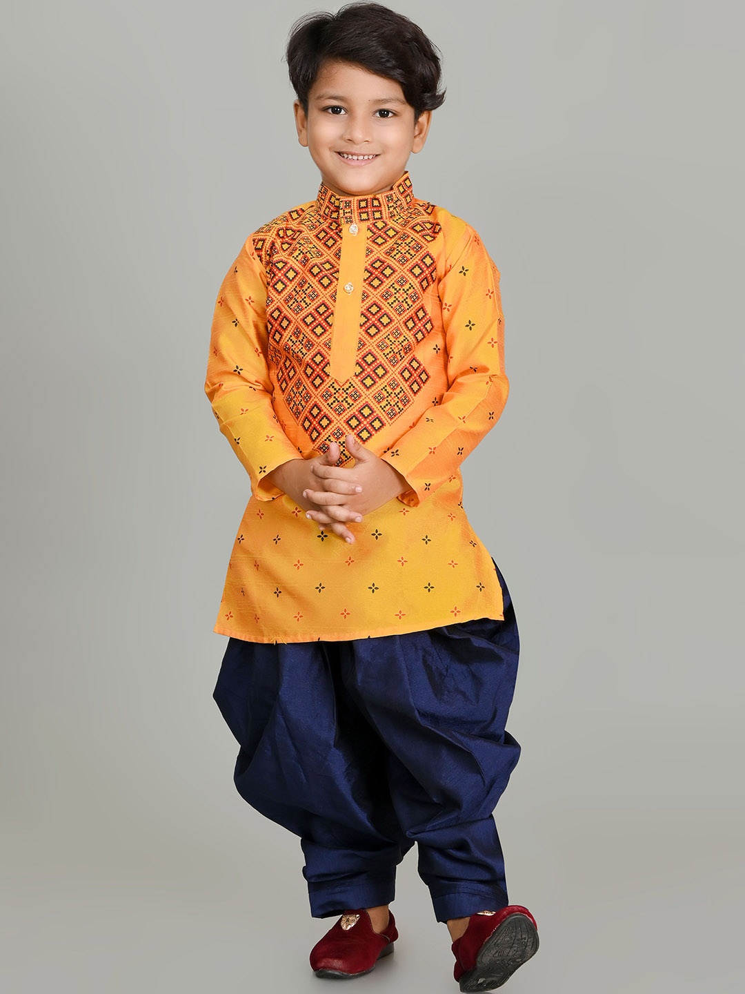 

NFC CREATION Boys Floral Printed Mandarin Collar Dupion Silk Kurta With Patiala, Yellow