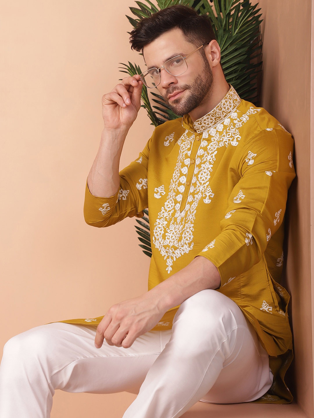 

Jompers Floral Embroidered Mandarin Collar Silk Thread Work Flared A-Line Kurta, Mustard