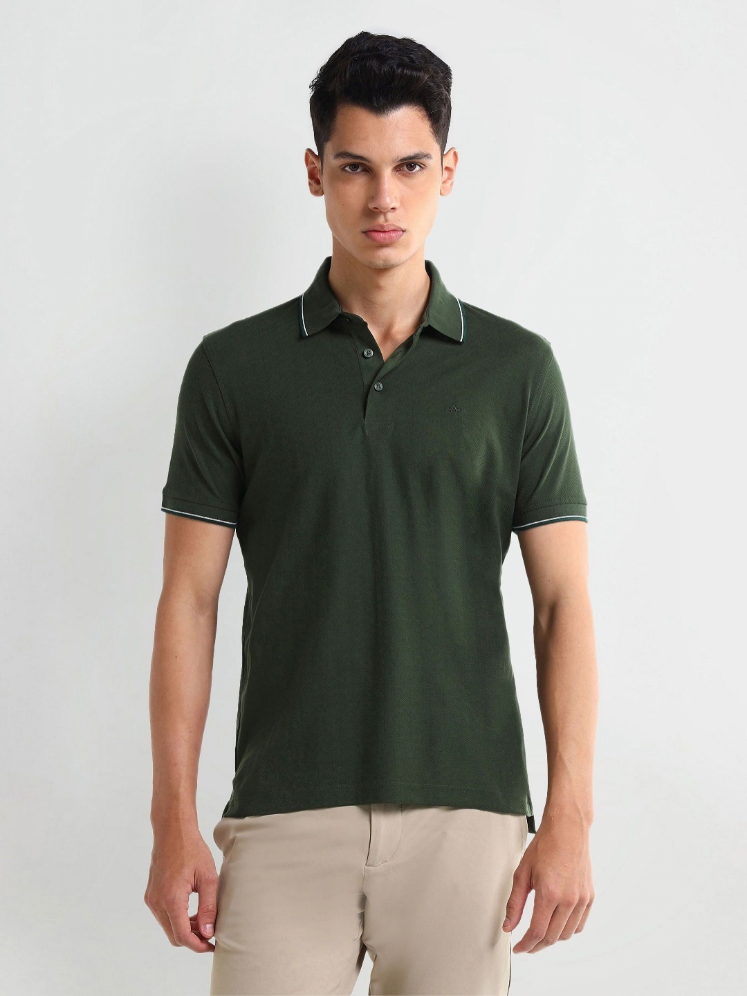 

Arrow Men Solid Polo Collar Cotton T-shirt, Green