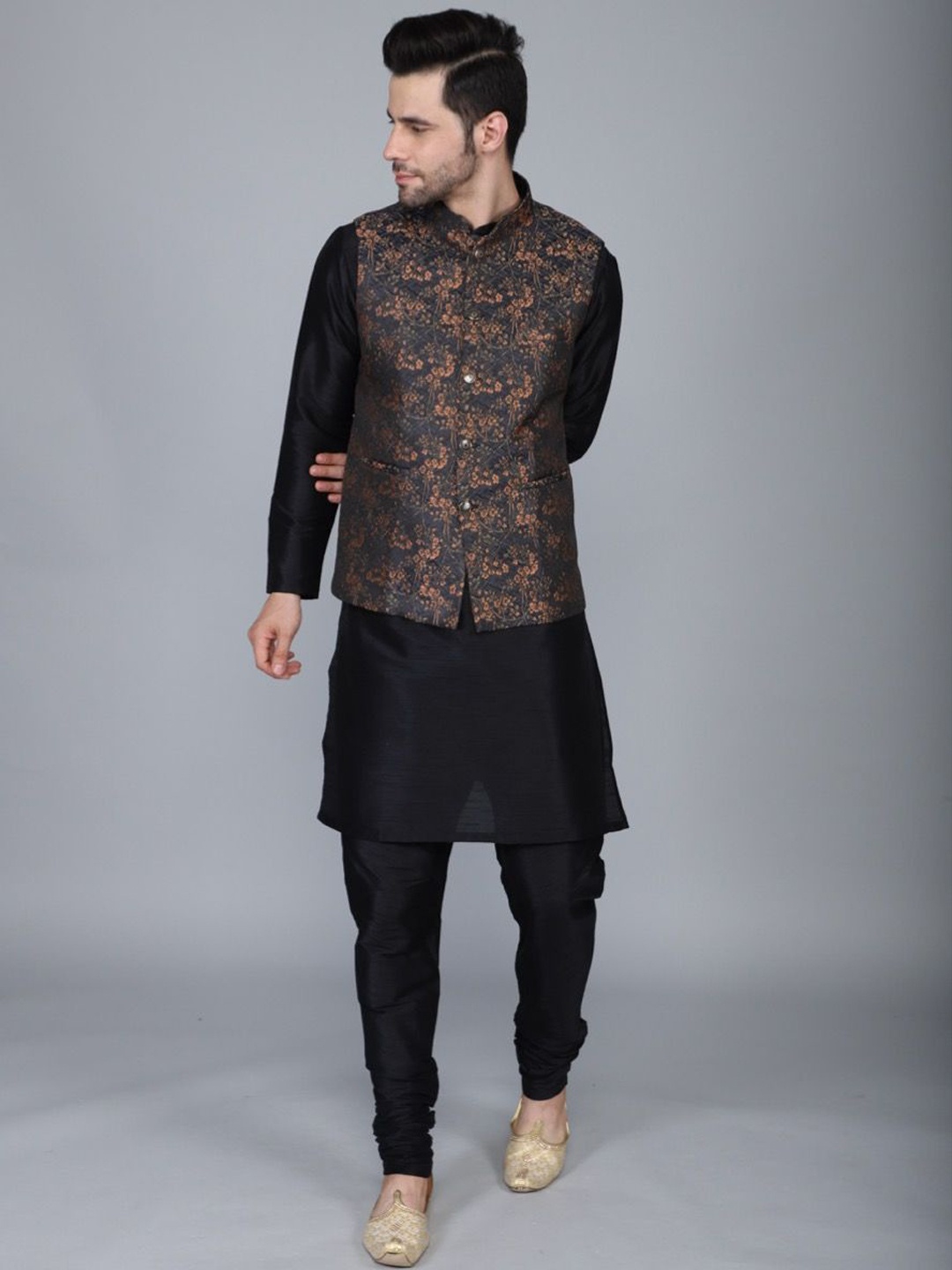 

Ethluxis Mandarin Collar Jacquard Weave Straight Kurta with Pyjama & Nehru Jacket, Brown