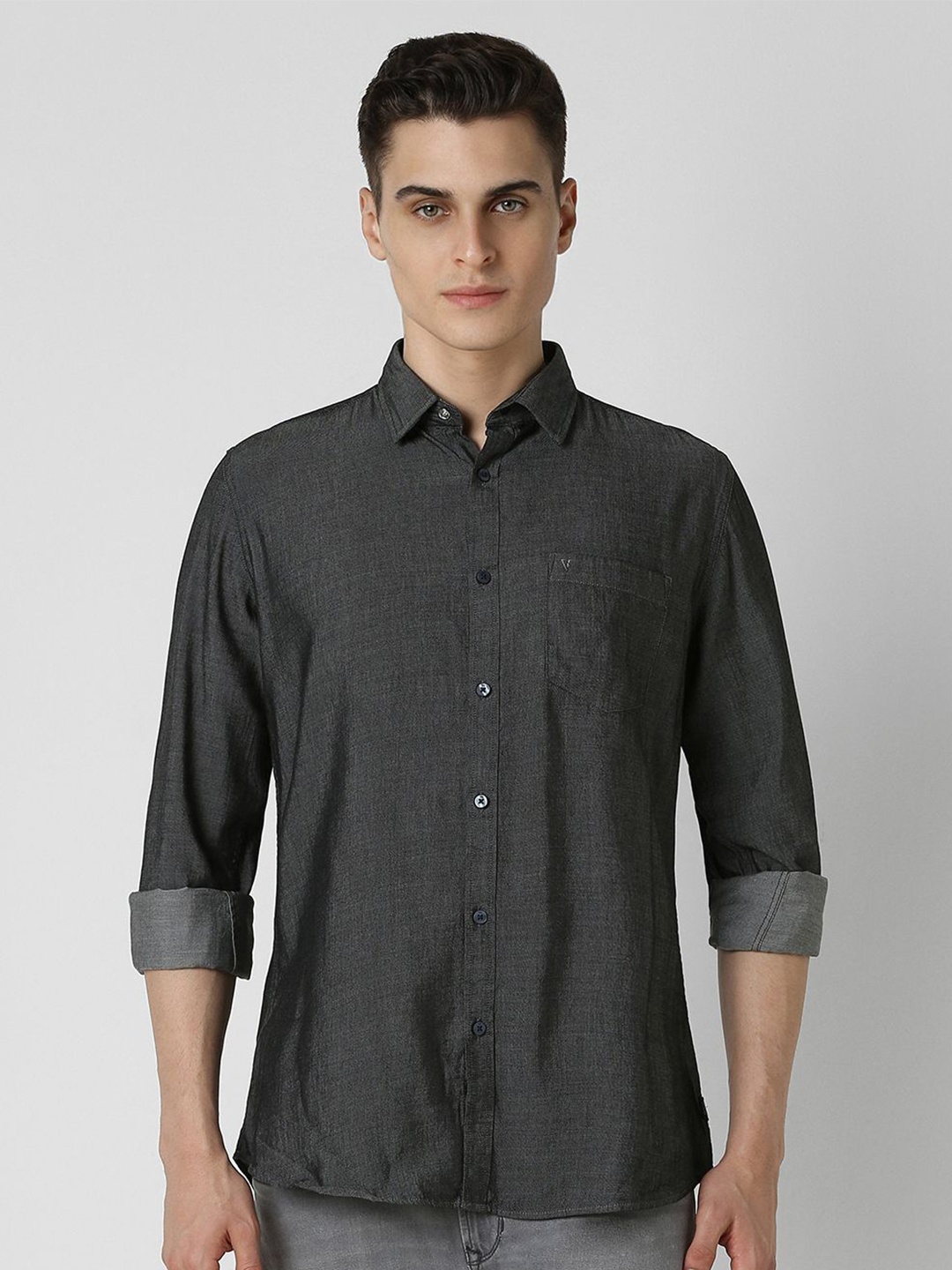 

VAN HEUSEN DENIM LABS Men Spread Collar Solid Cotton Slim Fit Casual Shirt, Grey
