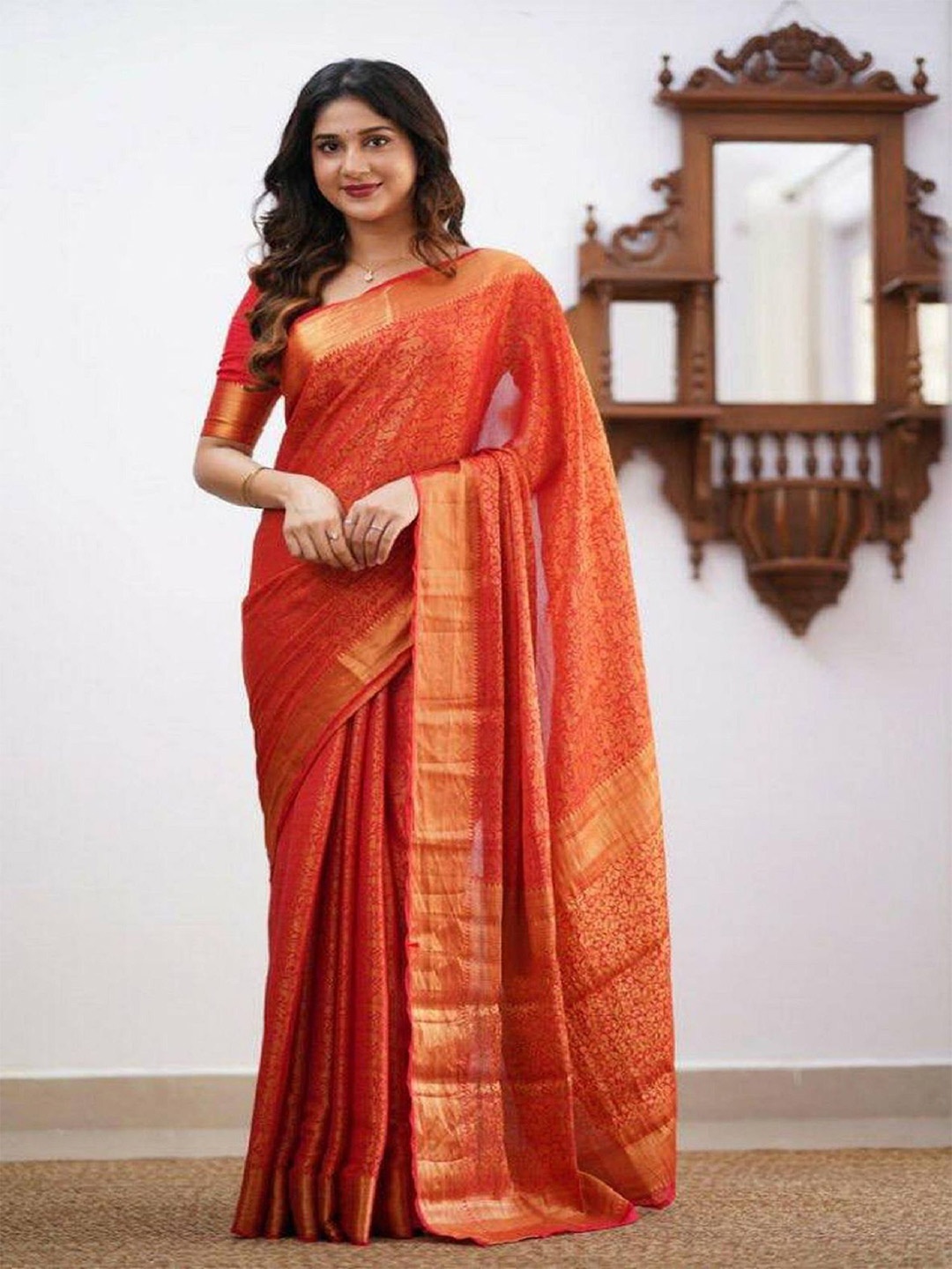 

Aika Woven Design Zari Pure Silk Banarasi Saree, Red