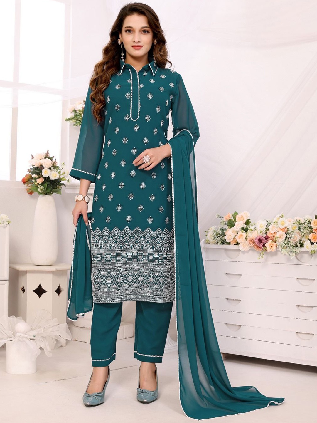 

Titanium Silk Industries Floral Embroided Shirt Collar Kurta with Trousers & Dupatta, Teal