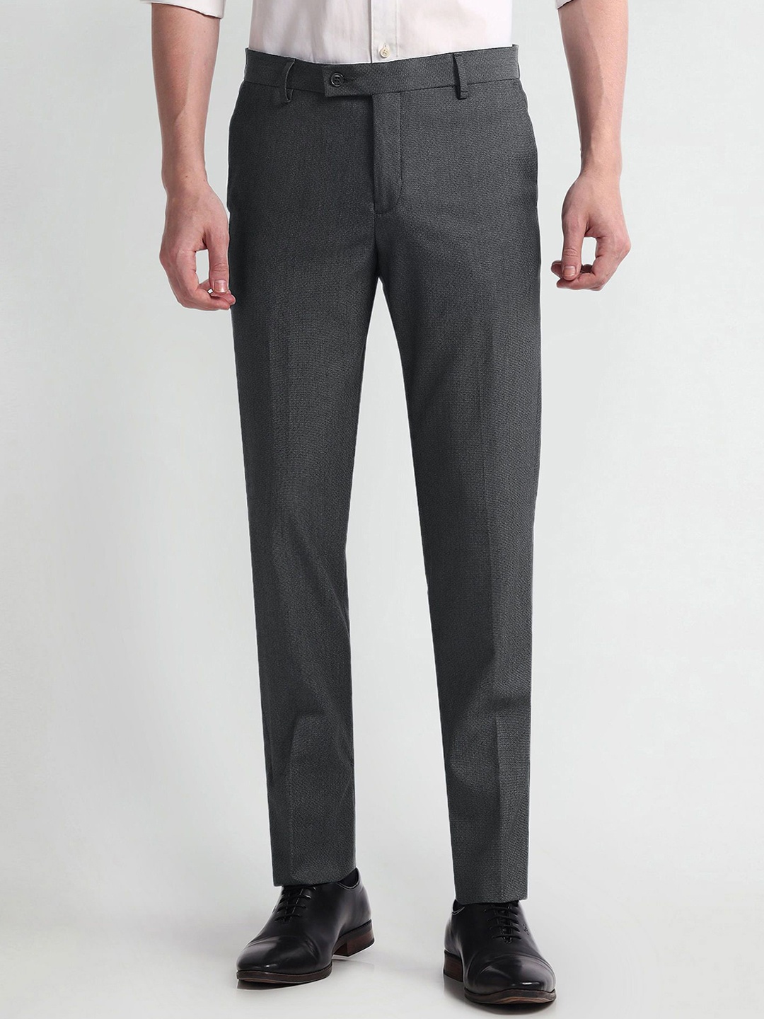 

Arrow Men Slim Fit Trousers, Grey