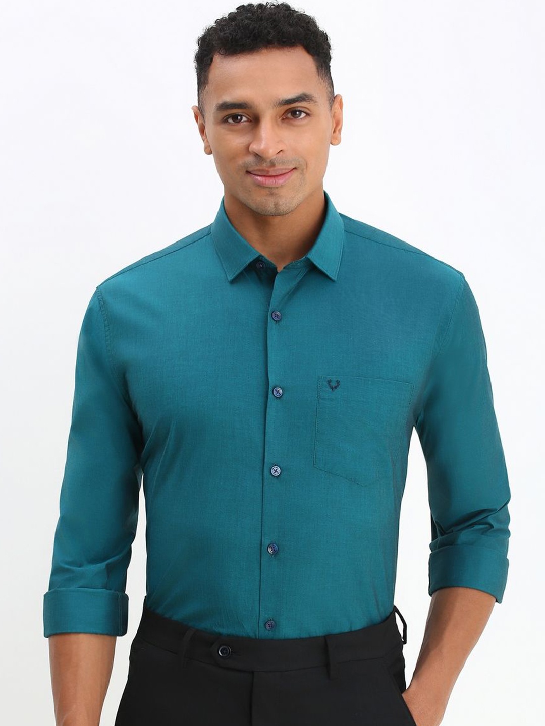 

Allen Solly Men Spread Collar Solid Cotton Slim Fit Formal Shirt, Green