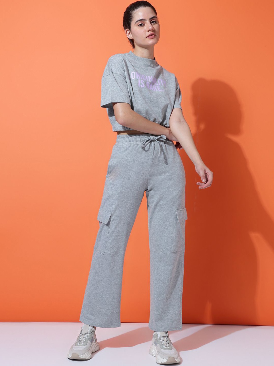 

MKH Typography Printed T-shirt With Trousers, Grey
