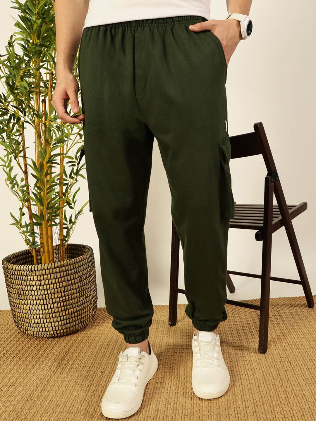 

Thomas Scott Men Relaxed-Fit Joggers, Green