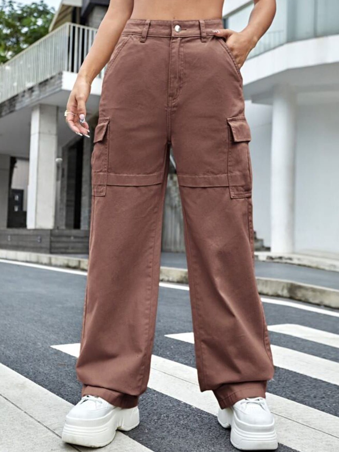 

Perfect Outlet Women Wide Leg High-Rise Light Fade Cargo Denim Jeans, Brown