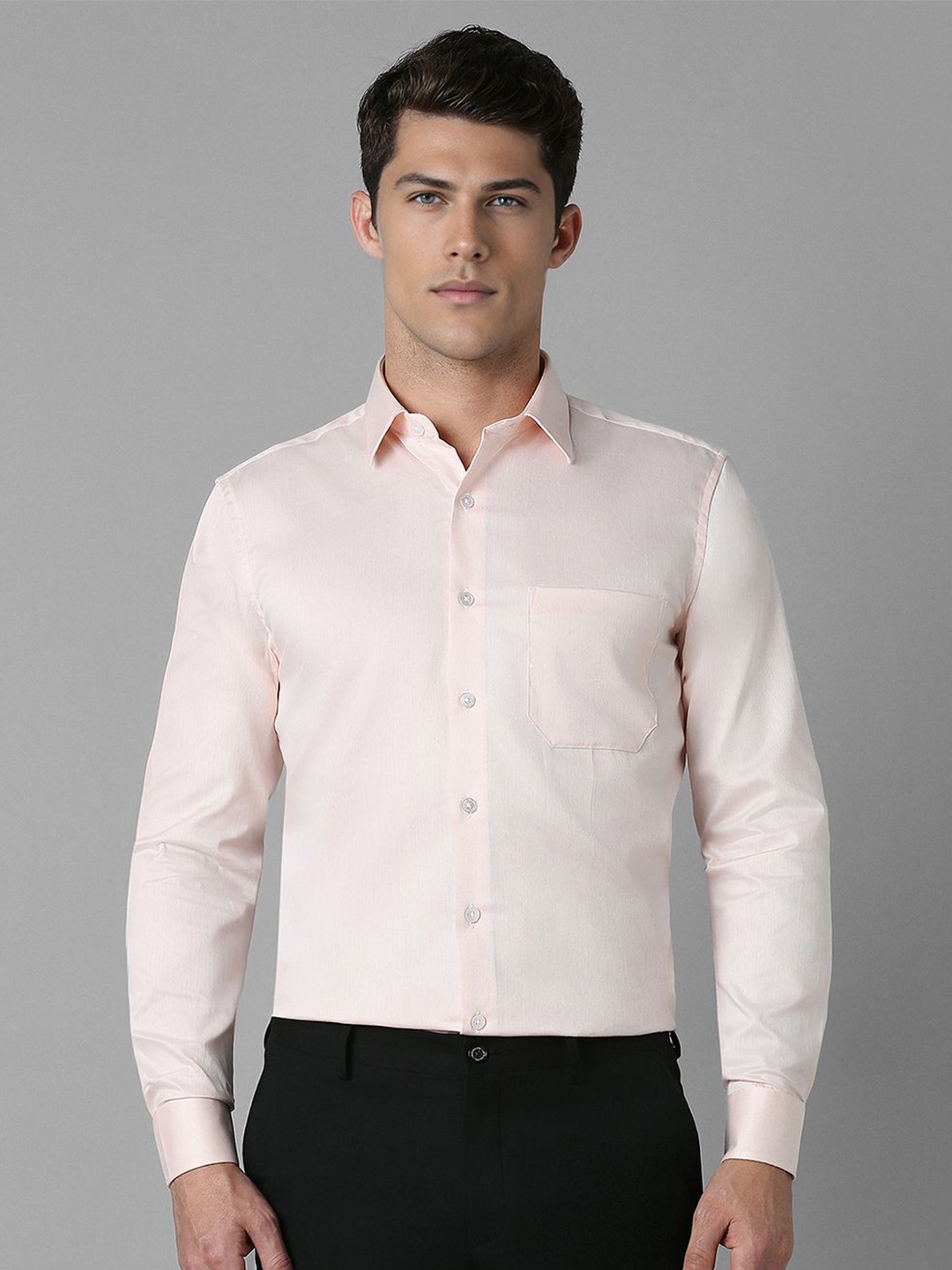 

Louis Philippe Men Spread Collar Solid Cotton Slim Fit Formal Shirt, Pink