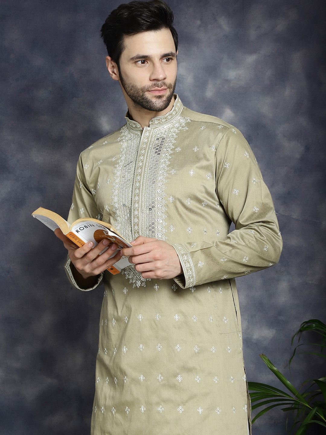 

Jompers Ethnic Motifs Embroidered Mandarin Collar Sequins Cotton Silk Straight Kurta, Beige