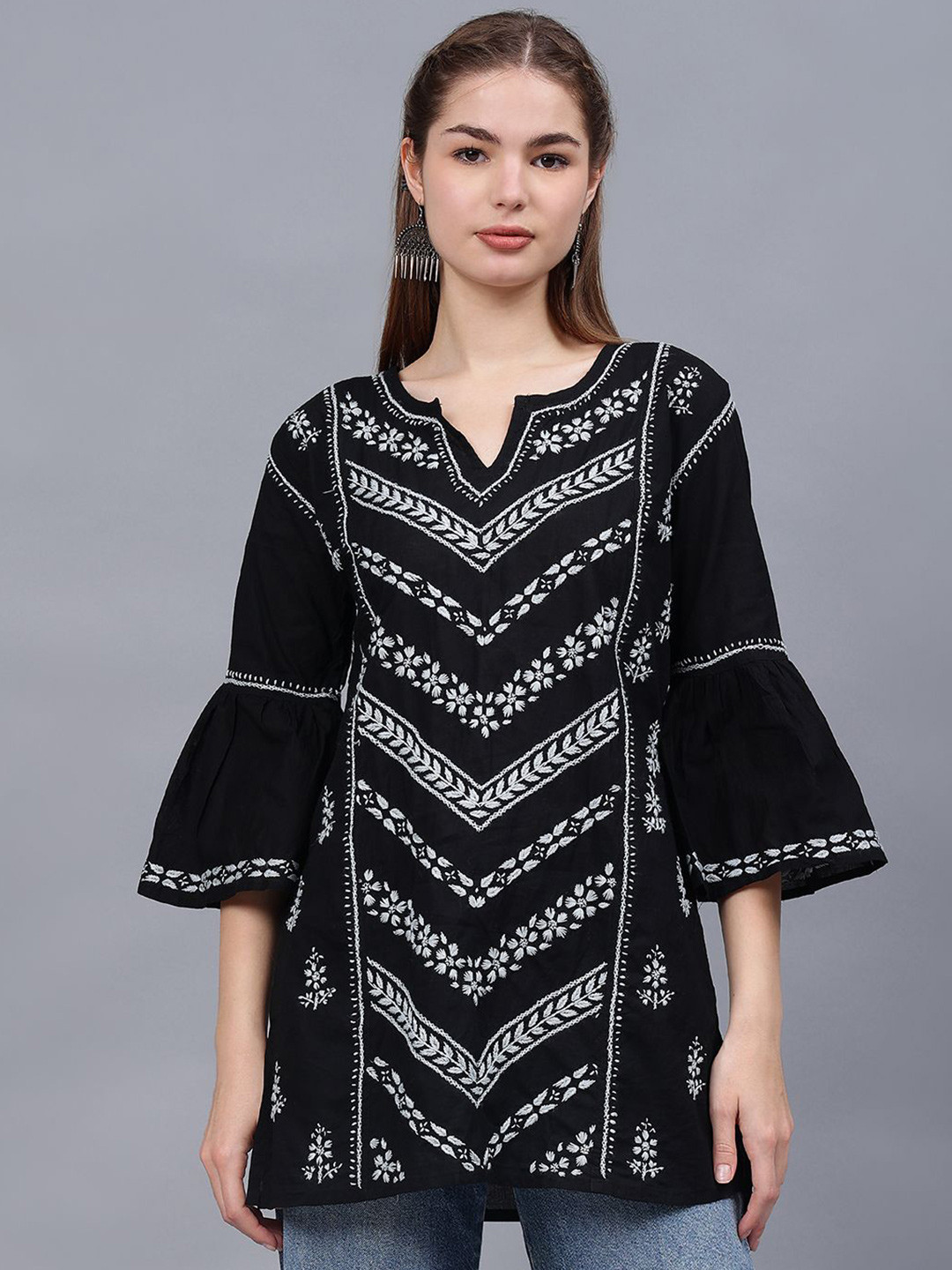 

Seva Chikan Floral Embroidered V-Neck Flared Sleeves Chikankari Chikankari Kurti, Black