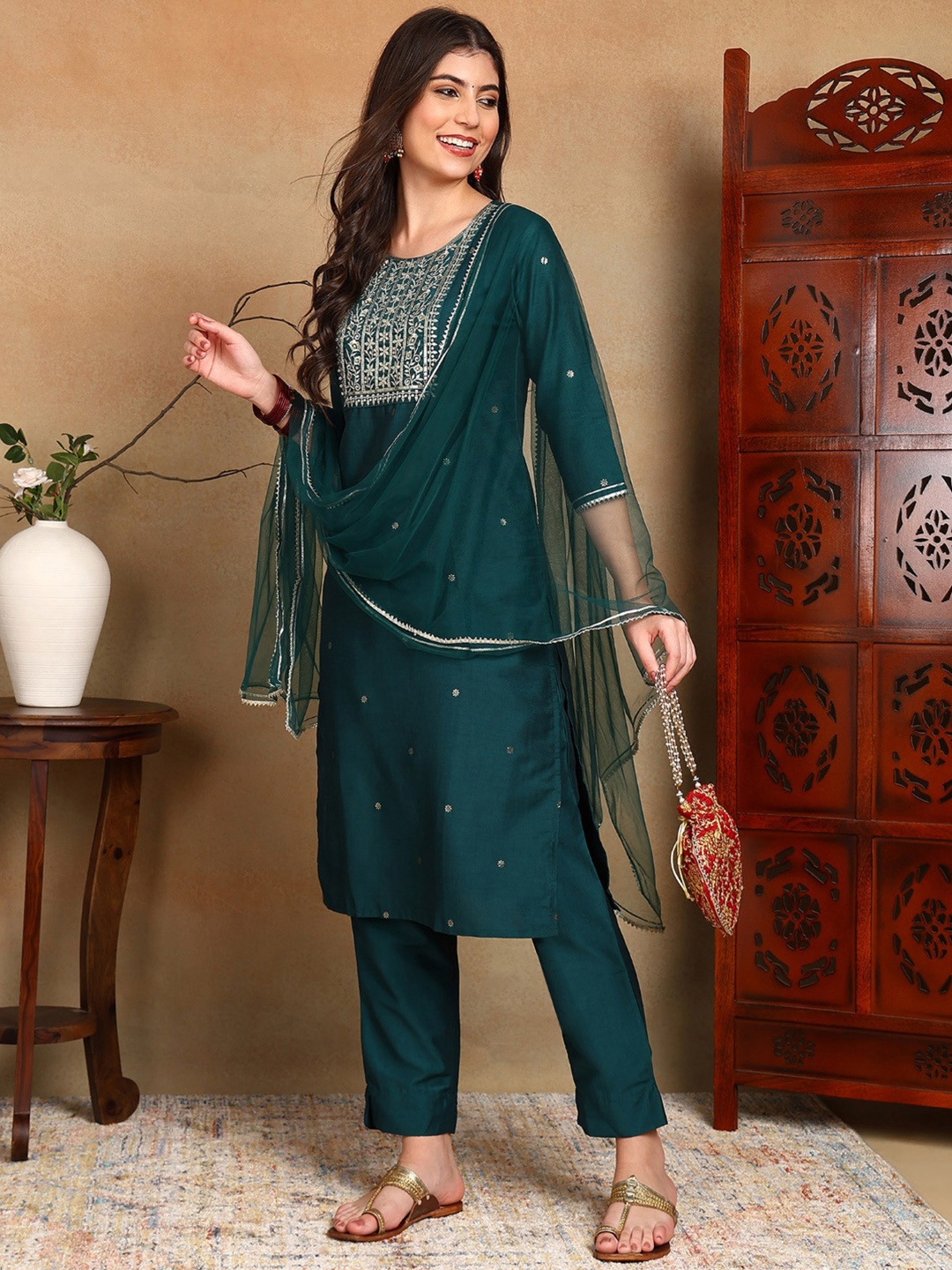 

KALINI Embroidered Regular Kurta with Trousers & Dupatta, Green