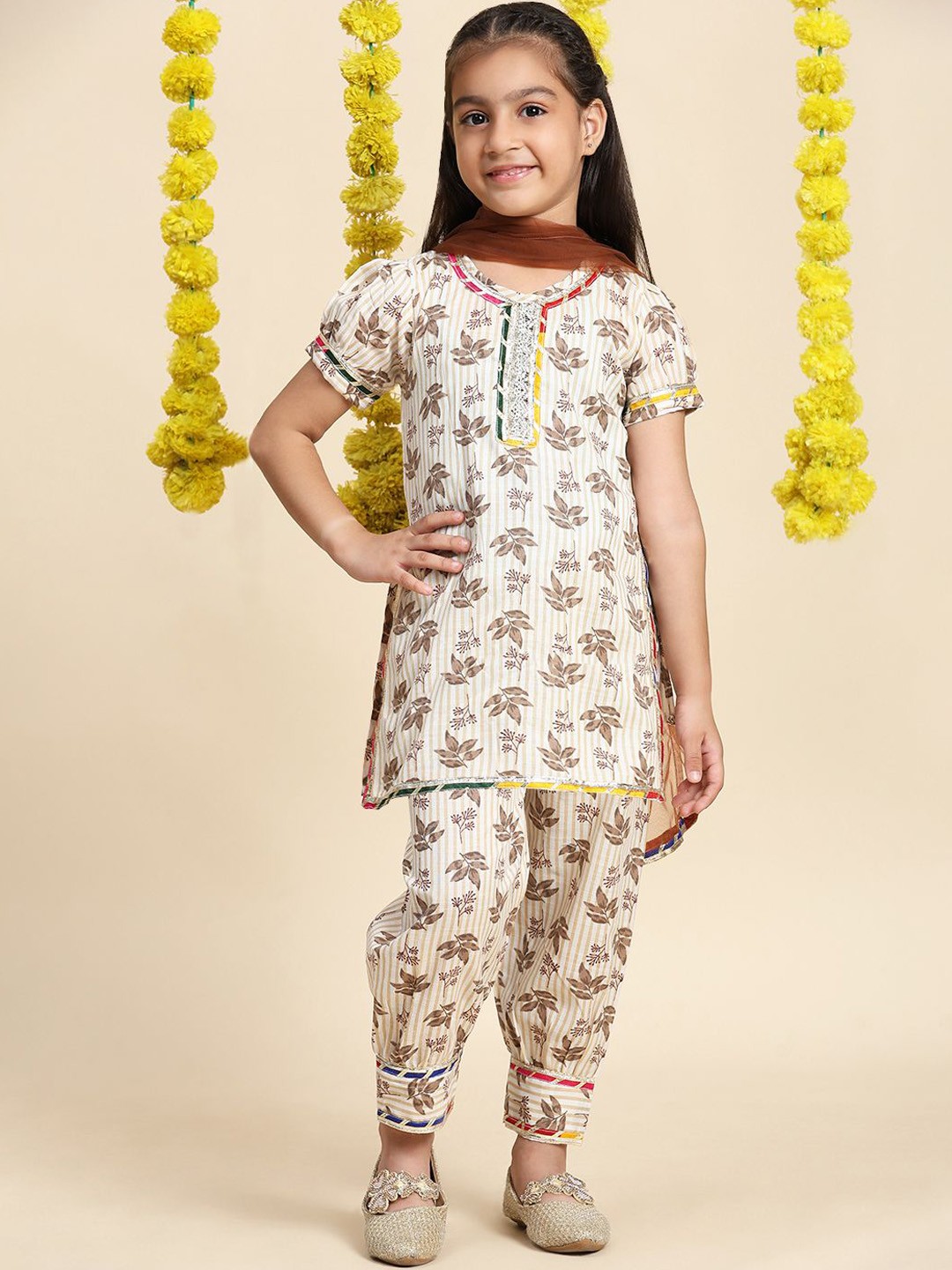 

Cutiekins Girls Floral Printed Gotta Patti Straight Kurta With Salwar & Dupatta, Beige
