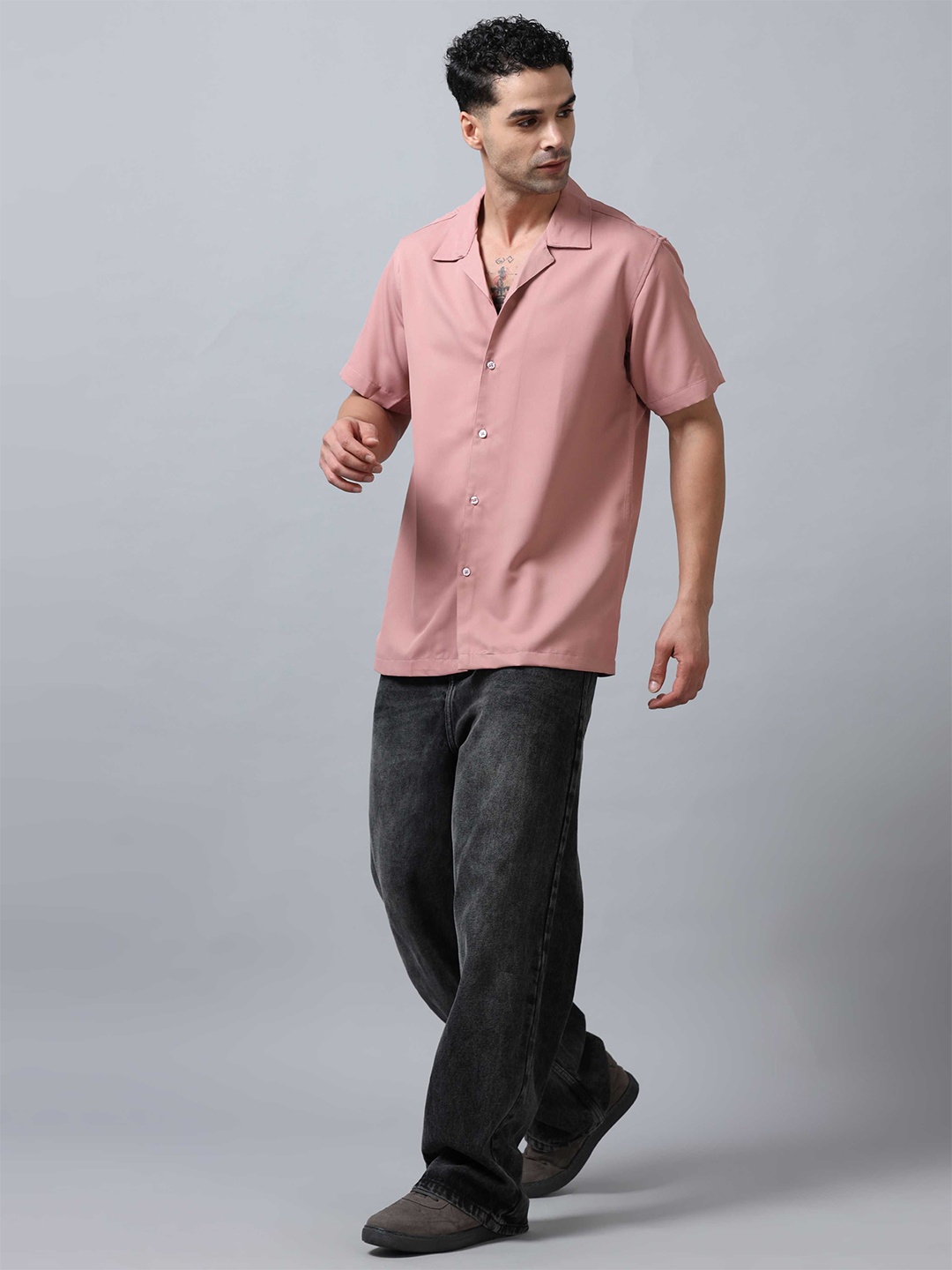 

SORATIA Men Cuban Collar Solid Elastane Relaxed Fit Casual Shirt, Pink