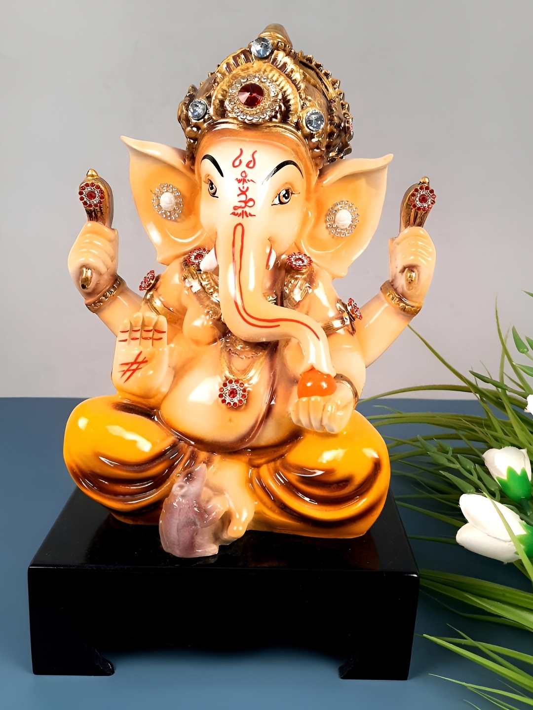 

apka mart Beige & White Ganesh Idol Showpiece