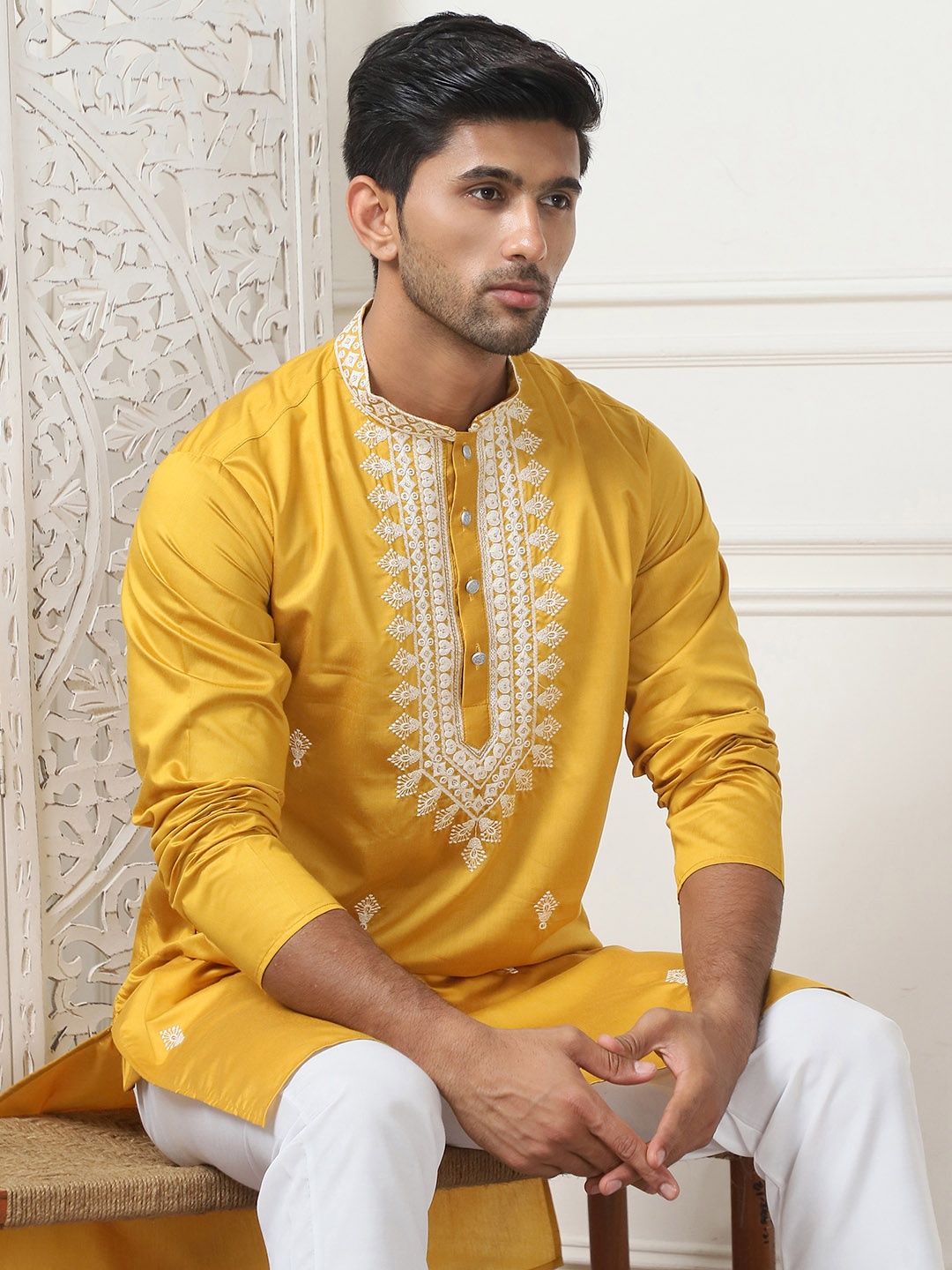 

Jompers Floral Embroidered Sequinned Mandarin Collar Cotton Silk Straight Kurta, Mustard