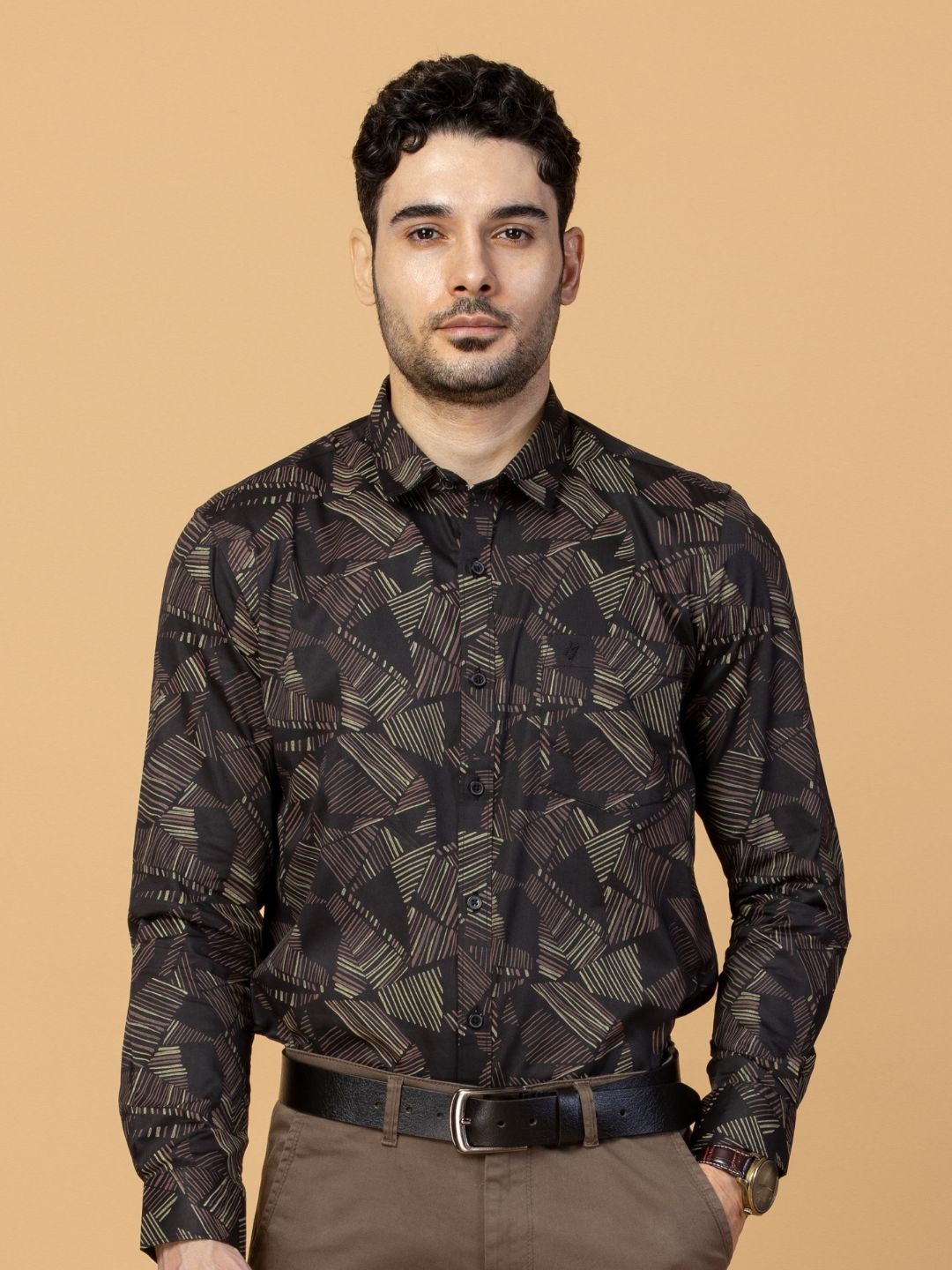 

USMC Men Smart Spread Collar Abstract Printed Cotton Slim Fit Casual Shirt, Green