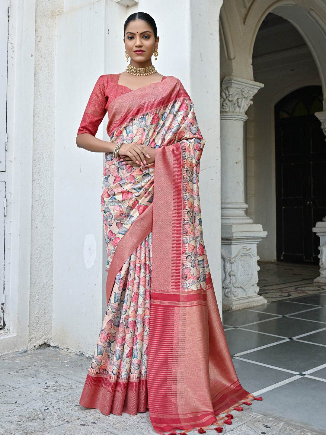 

LeeliPeeri Designer Floral Zari Tussar Saree, Pink
