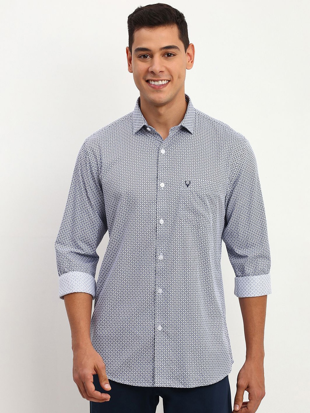 

Allen Solly Men Spread Collar Geometric Printed Cotton Slim Fit Casual Shirt, Grey