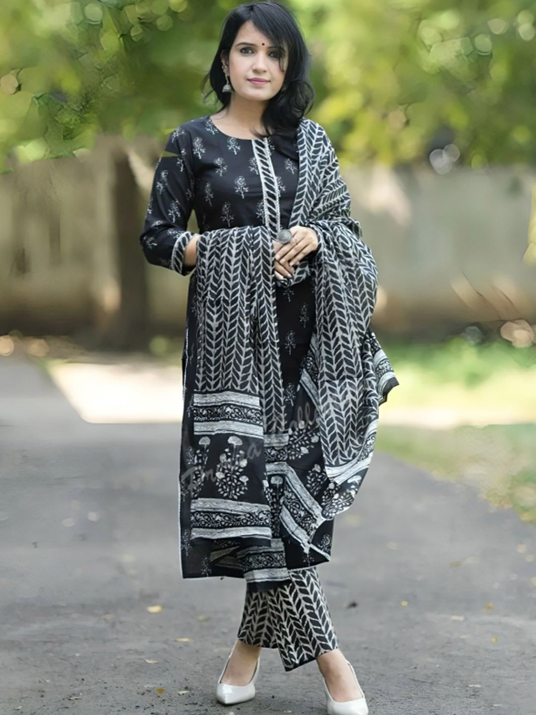

KALINI Floral Printed Pure Cotton Straight Kurta With Trousers & Dupatta, Black
