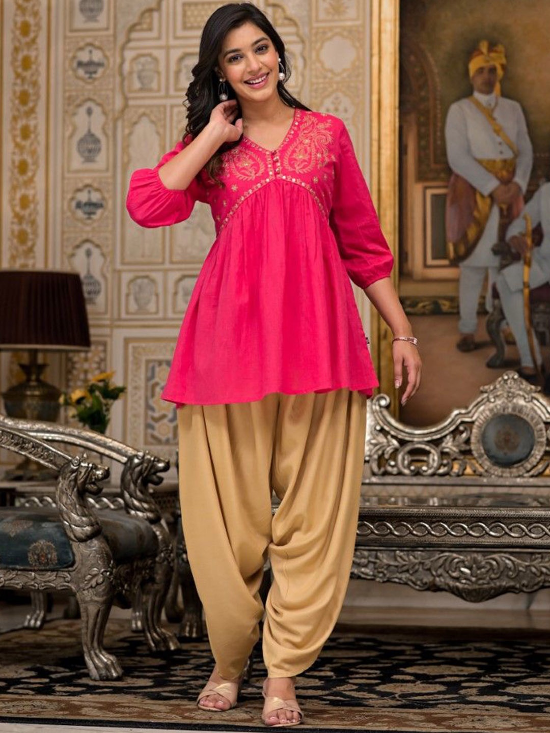

Juniper Embroidered Tunic & Dhoti Pants, Fuchsia