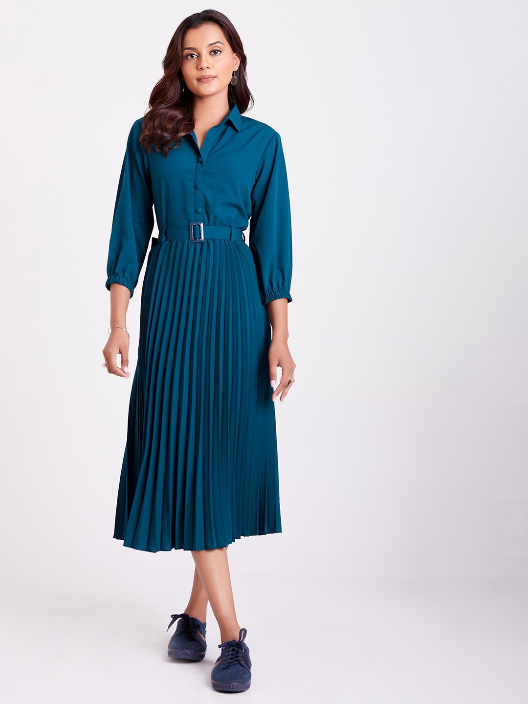 

Femvy Puff Sleeve Applique Crepe Fit & Flare Dress, Blue