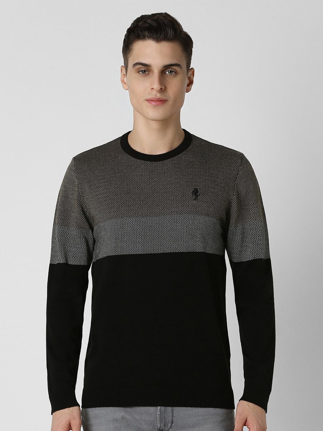 

Van Heusen Sport Men Colourblocked Pullover, Black