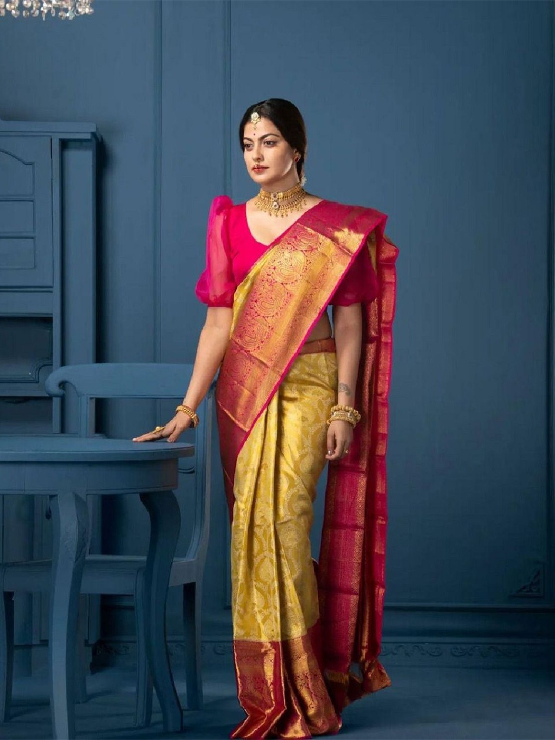

Aika Woven Design Zari Pure Silk Kanjeevaram Saree, Yellow