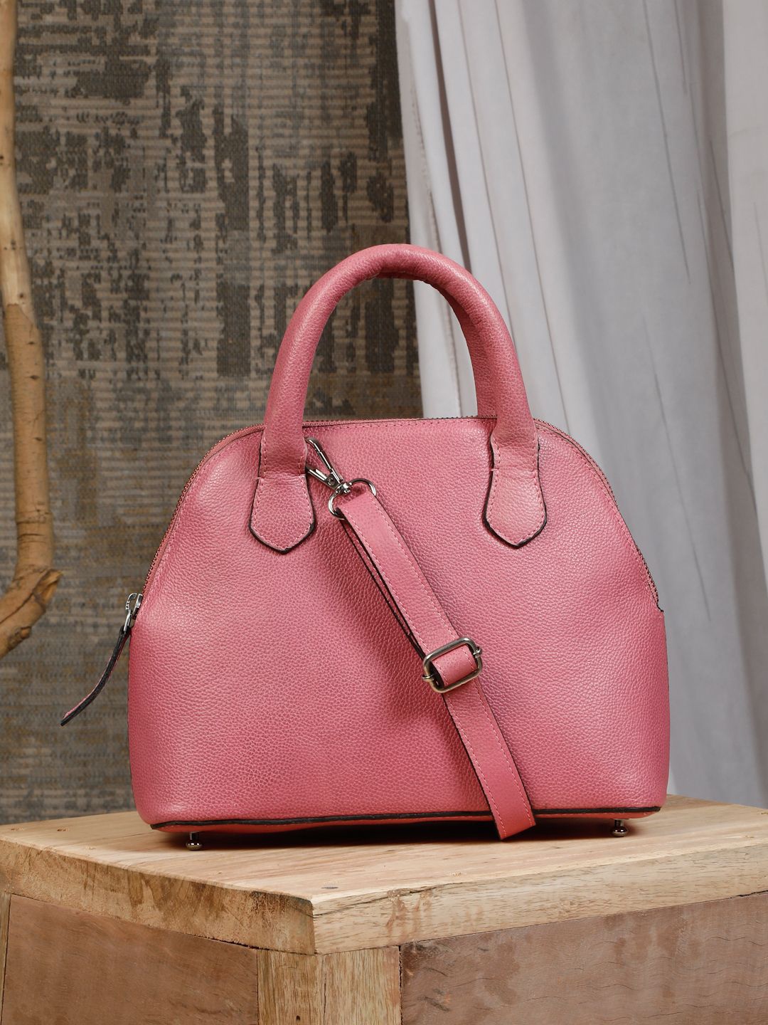

HATS OFF ACCESSORIES Leather Structured Sling Bag with Applique, Pink