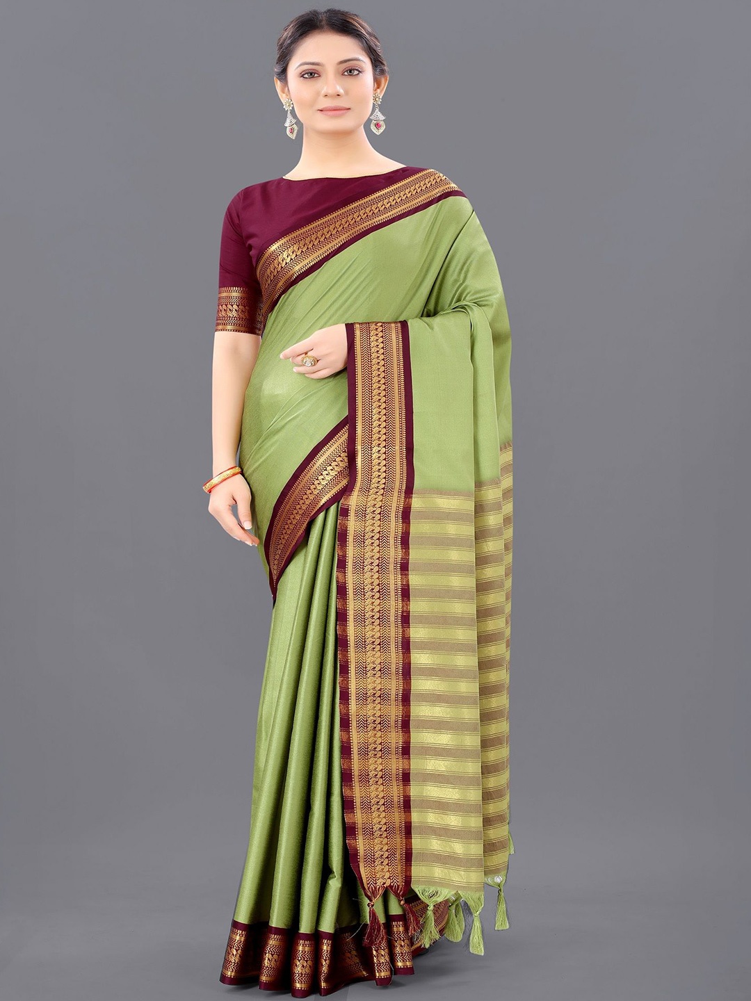 

Aika Women Woven Design Saree With Zari Border, Lime green