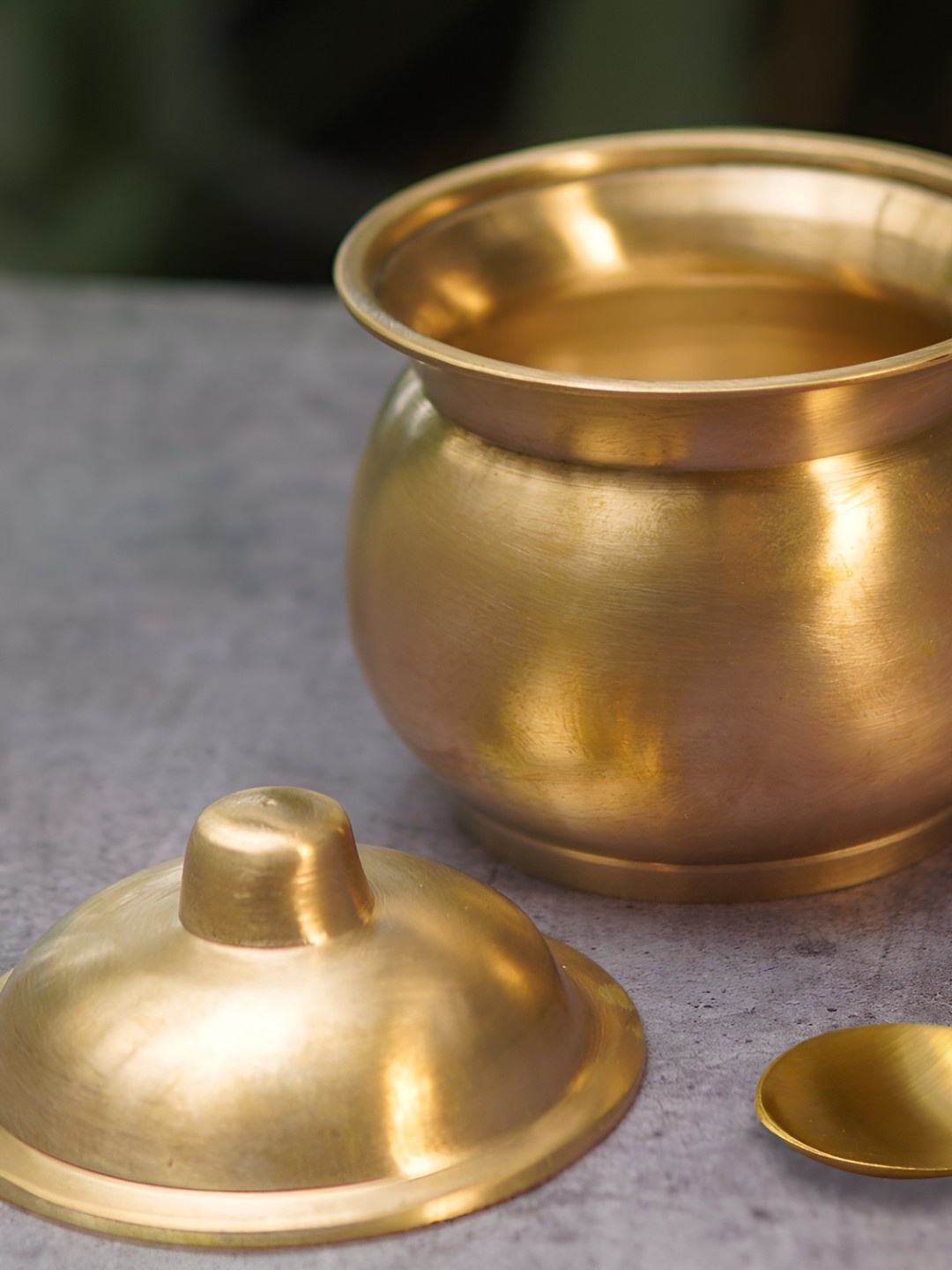 

Ambi Home Gold-Toned Pure Kansa Ghee Pot With Spoon 200ml
