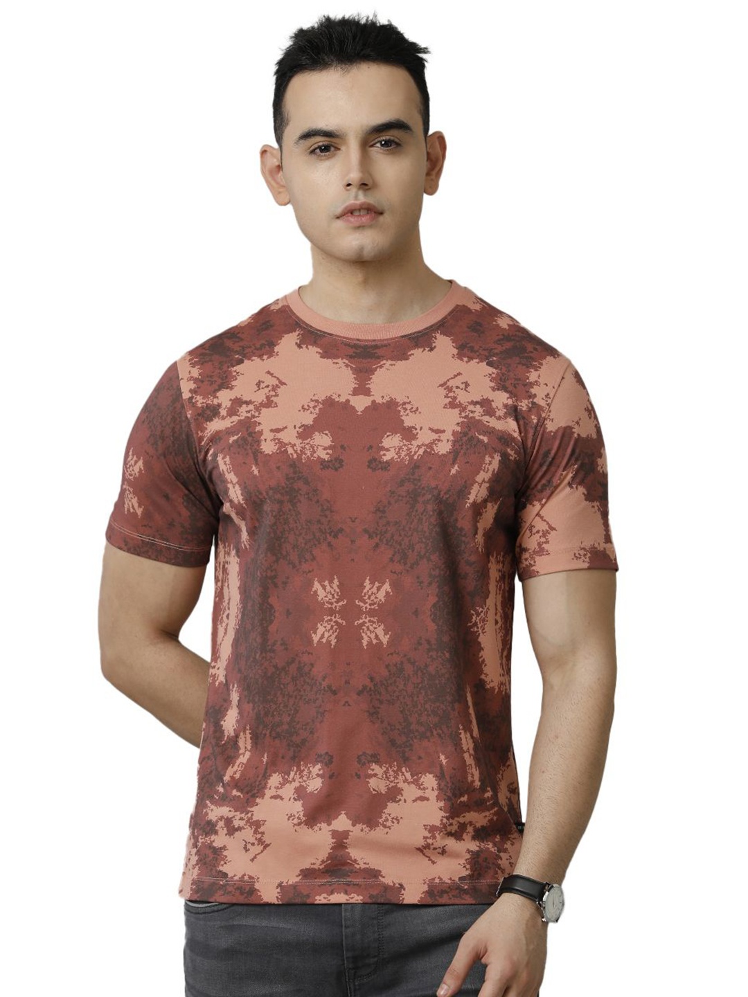 

Voi Jeans Men Abstract Printed Round Neck Cotton T-Shirt, Pink