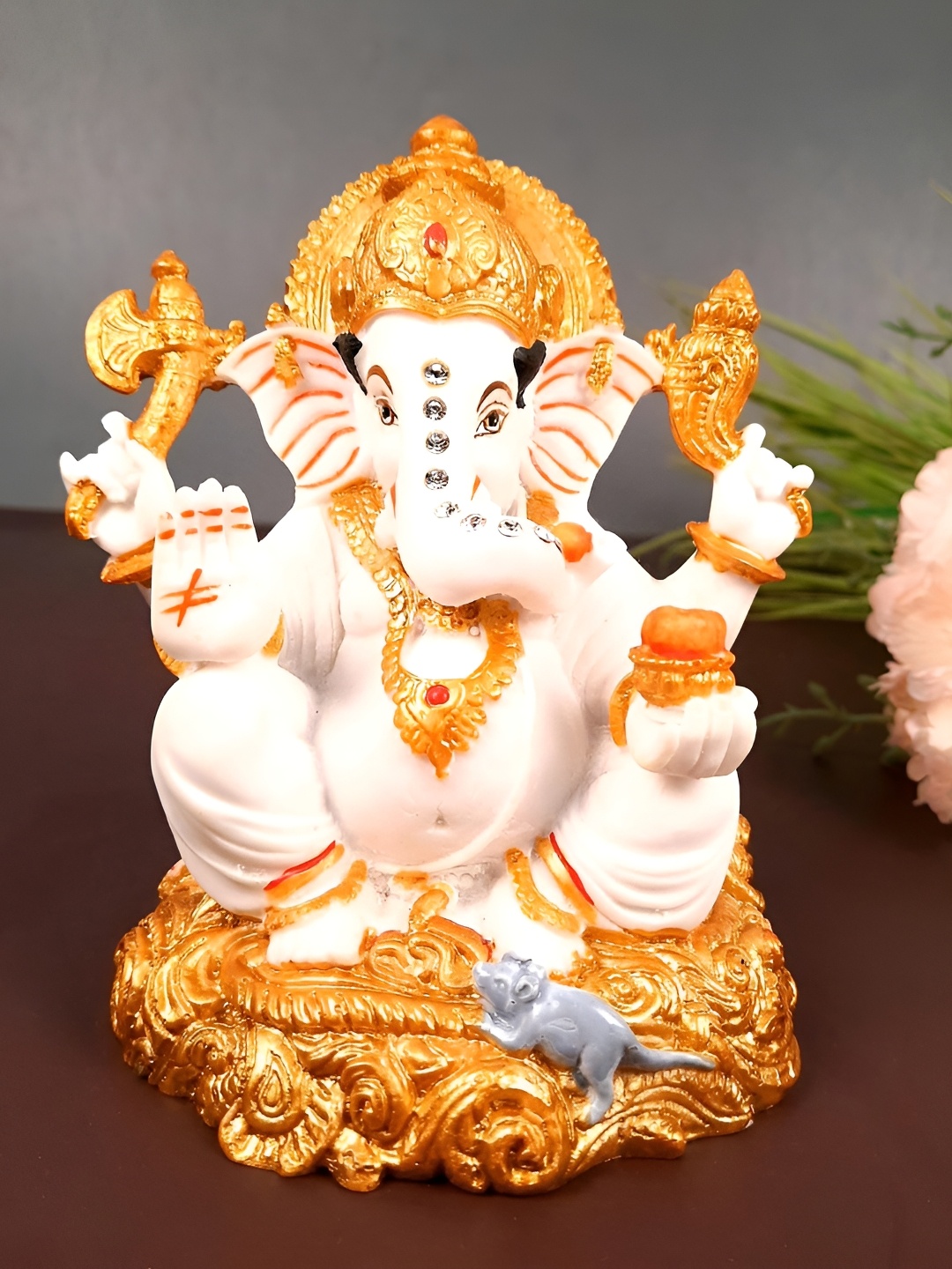 

apka mart White & Gold Toned Ganesh Idol Showpiece