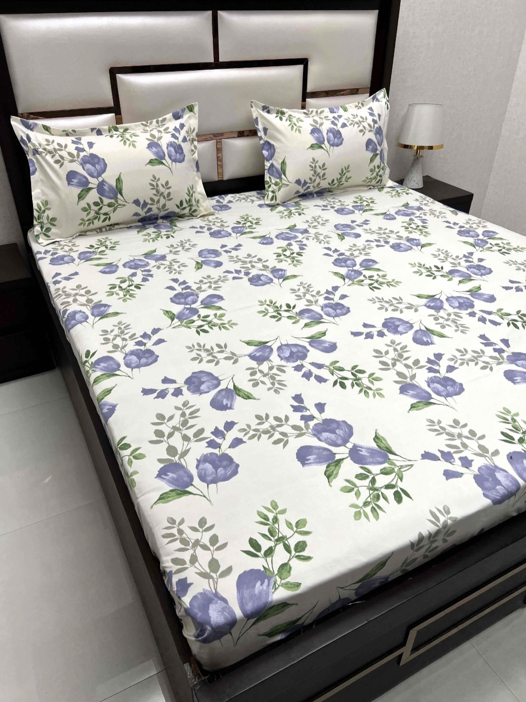 

Pure Decor White & Blue Floral 260 TC Cotton Queen Bedsheet with 2 Pillow Covers