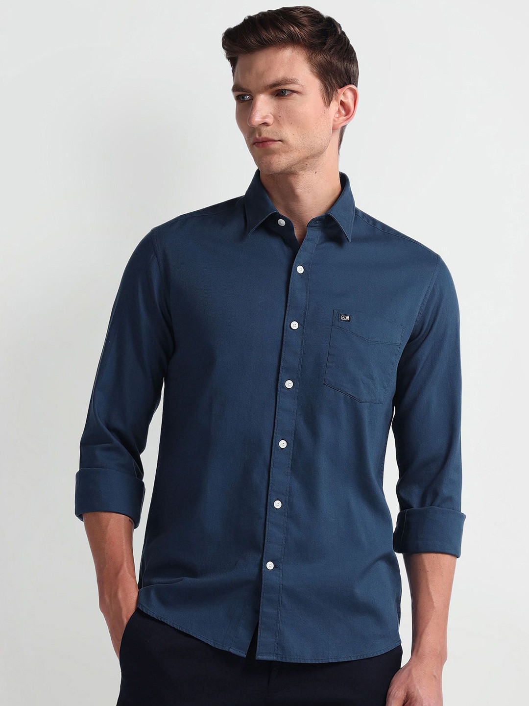 

Arrow Sport Men Smart Spread Collar Solid Cotton Slim Fit Casual Shirt, Blue