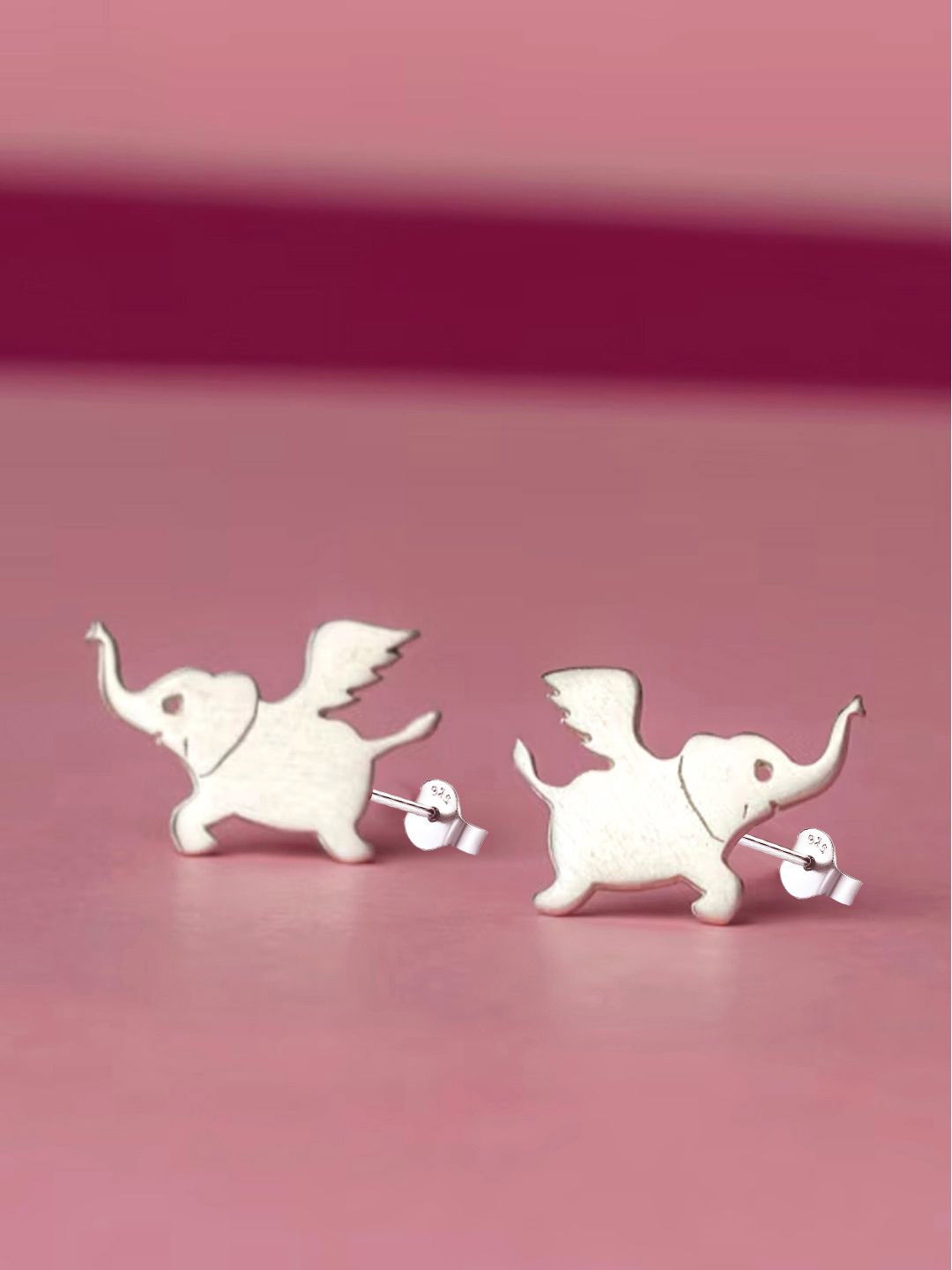 

Goldnera Animal Shaped Studs Earrings, Silver