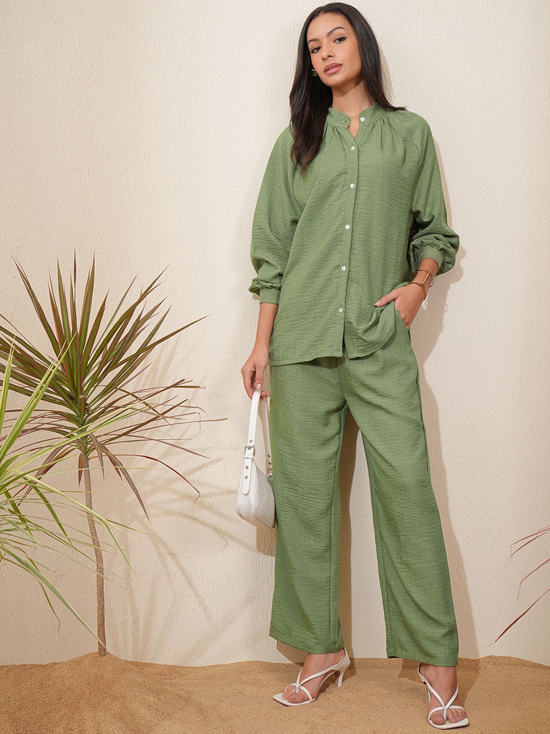 

Vishudh Green Mandarin Collar Shirt With Trousers