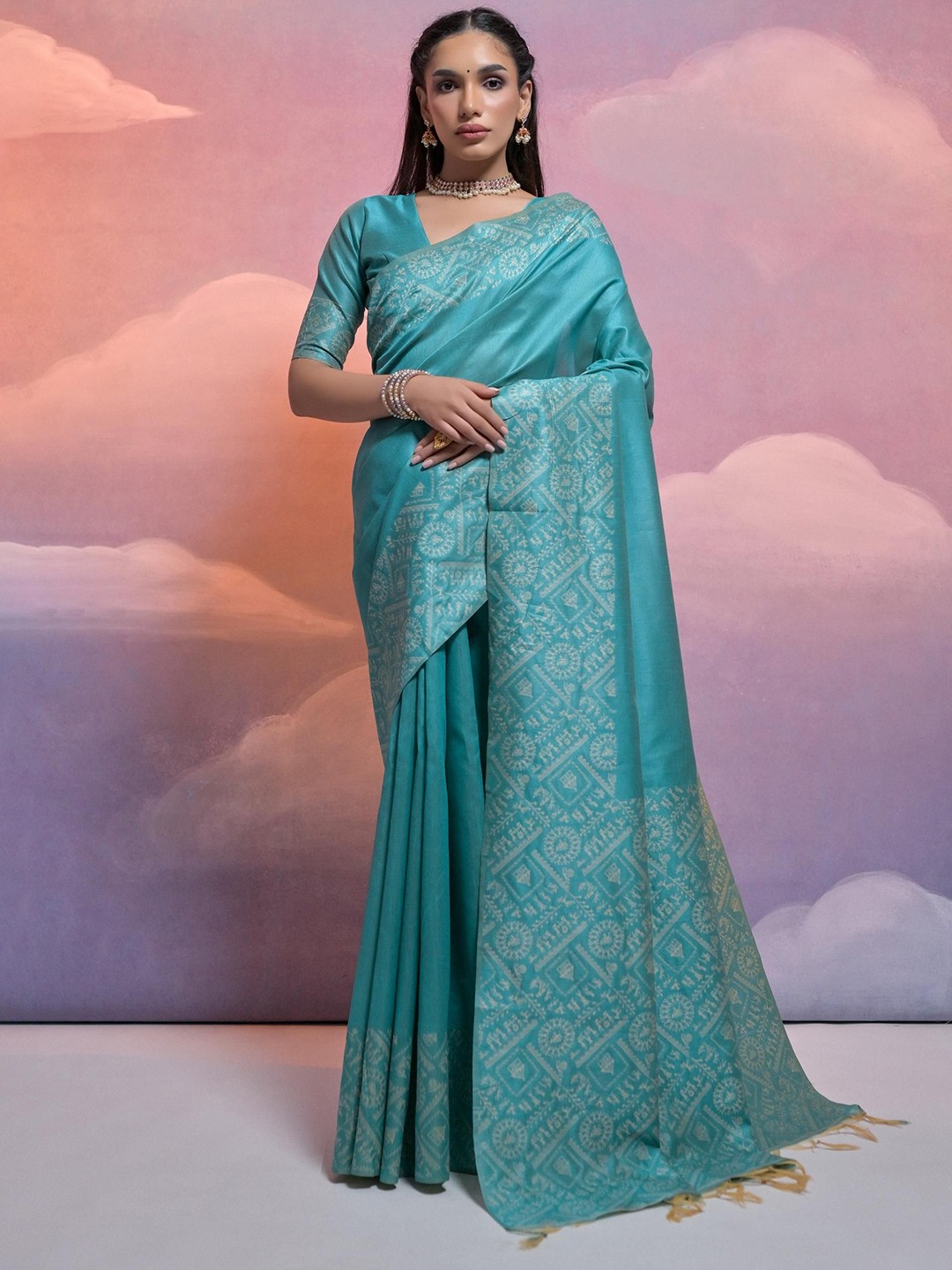 

LeeliPeeri Designer Woven Design Warli Saree, Blue