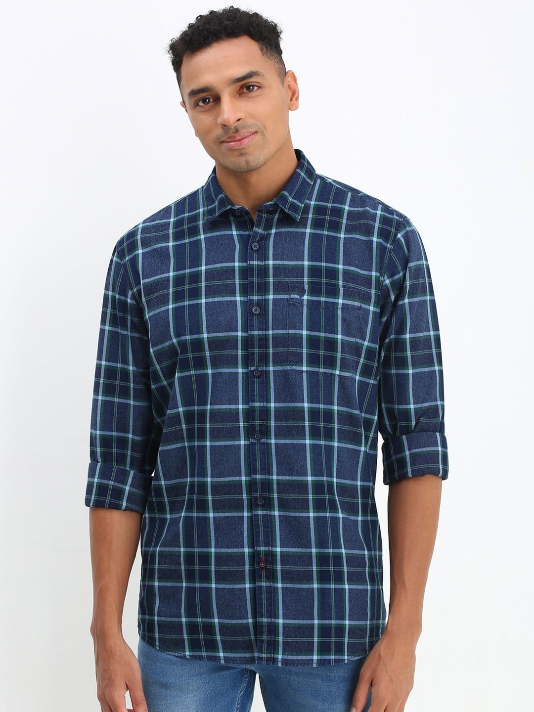 

Allen Solly Men Custom Opaque Checked Casual Shirt, Navy blue