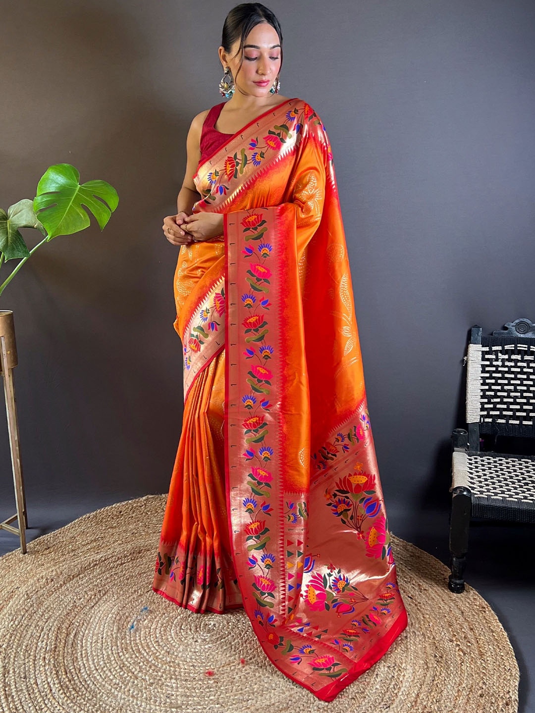

HEER FASHION Woven Design Zari Silk Blend Paithani Saree, Orange