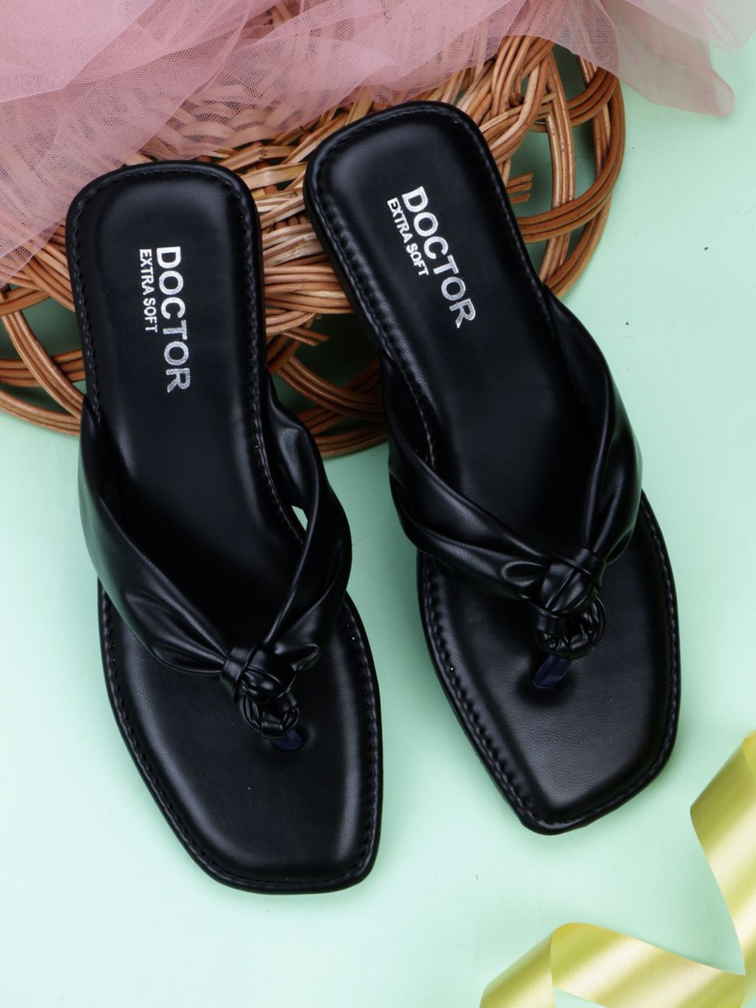 

DOCTOR EXTRA SOFT Women Thong Flip-Flops, Black