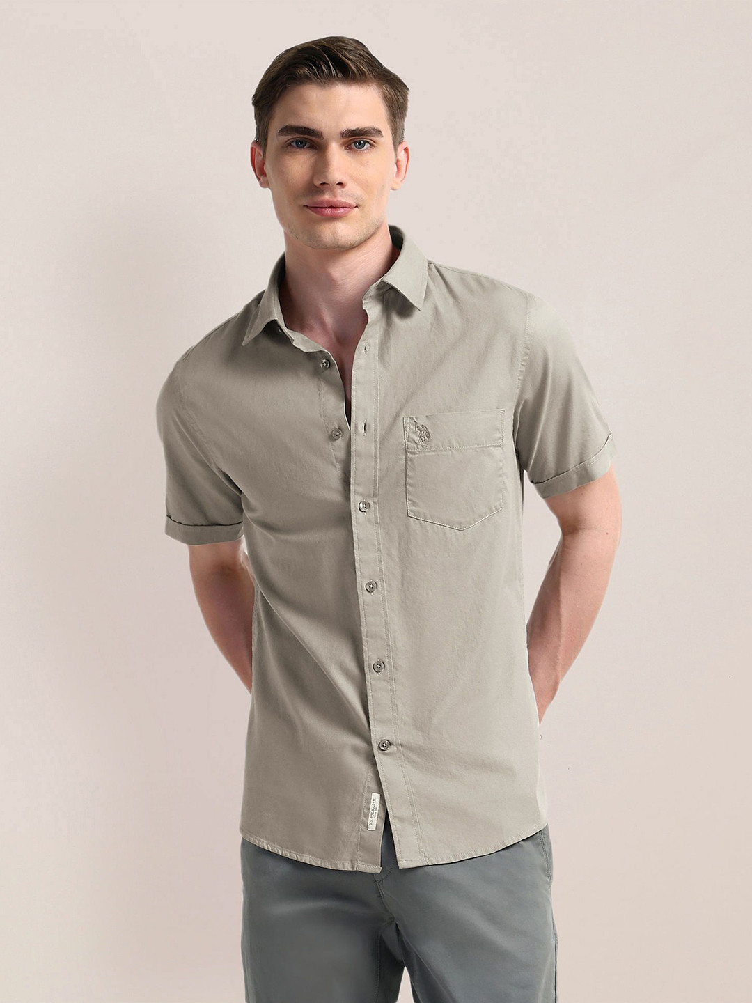 

U.S. Polo Assn. Men Classic Spread Collar Solid Cotton Casual Shirt, Grey