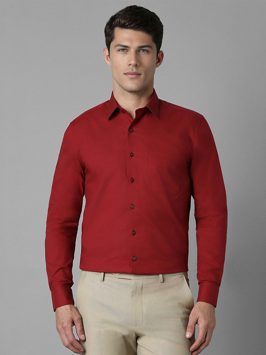 

Louis Philippe Men Spread Collar Solid Cotton Slim Fit Formal Shirt, Red