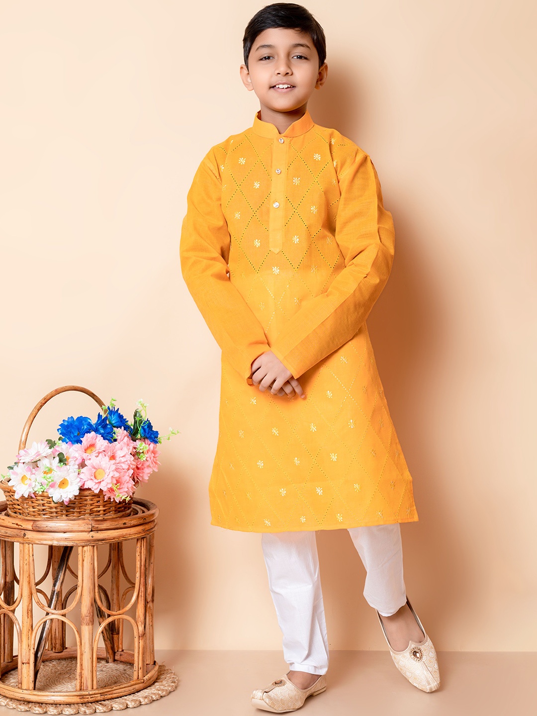 

NFC CREATION Boys Floral Embroidered Mandarin Collar Straight Kurta with Pyjamas, Yellow