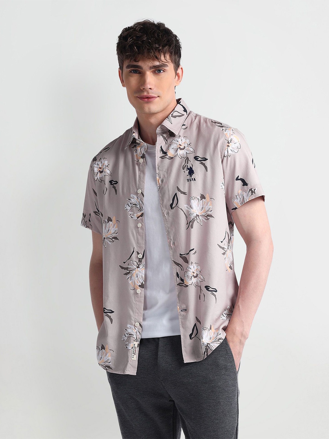 

U.S. Polo Assn. Denim Co. Men Smart Slim Fit Floral Printed Casual Shirt, Brown