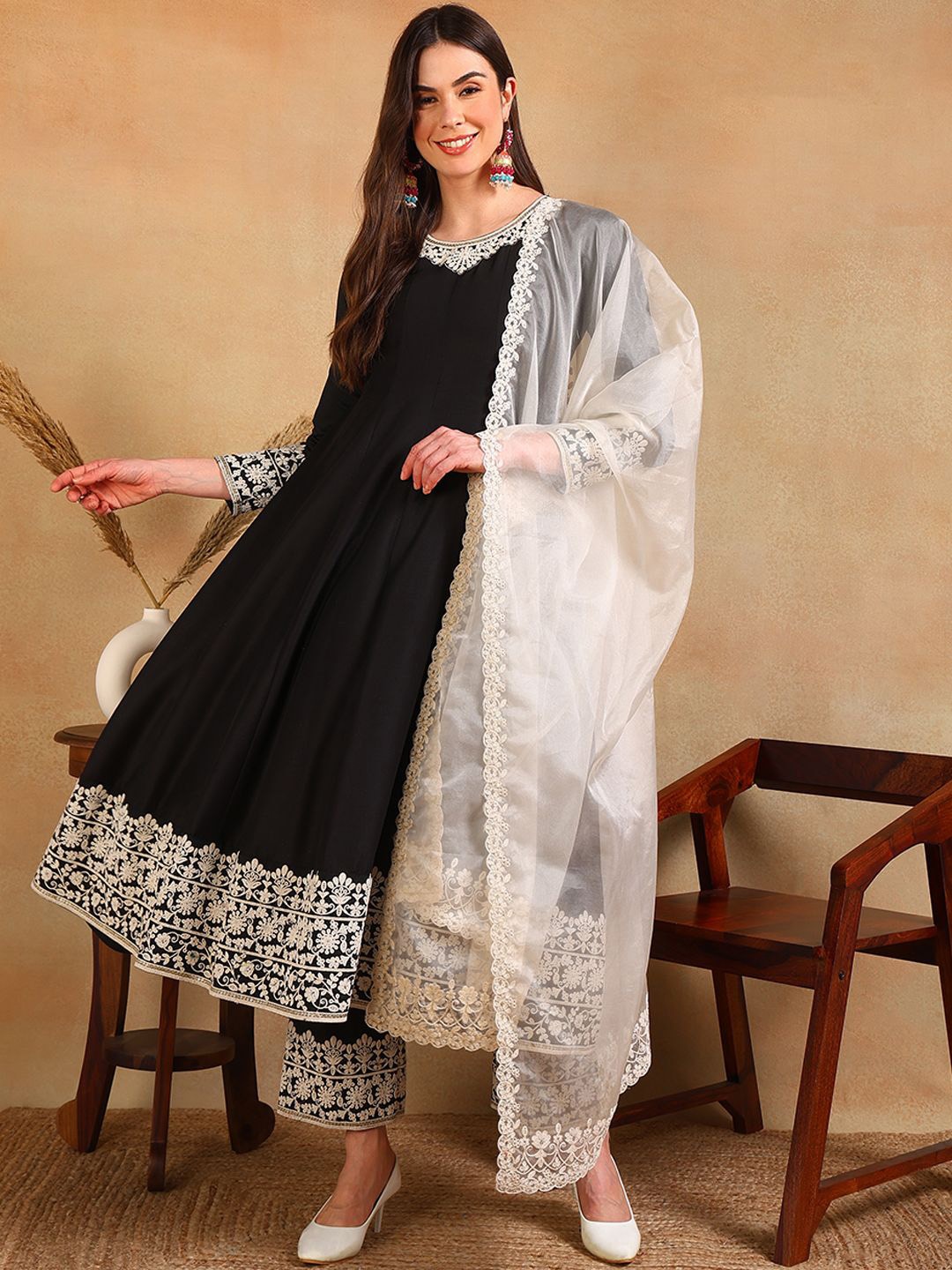 

KALINI Floral Embroidered Anarkali Kurta with Trousers & Dupatta, Black