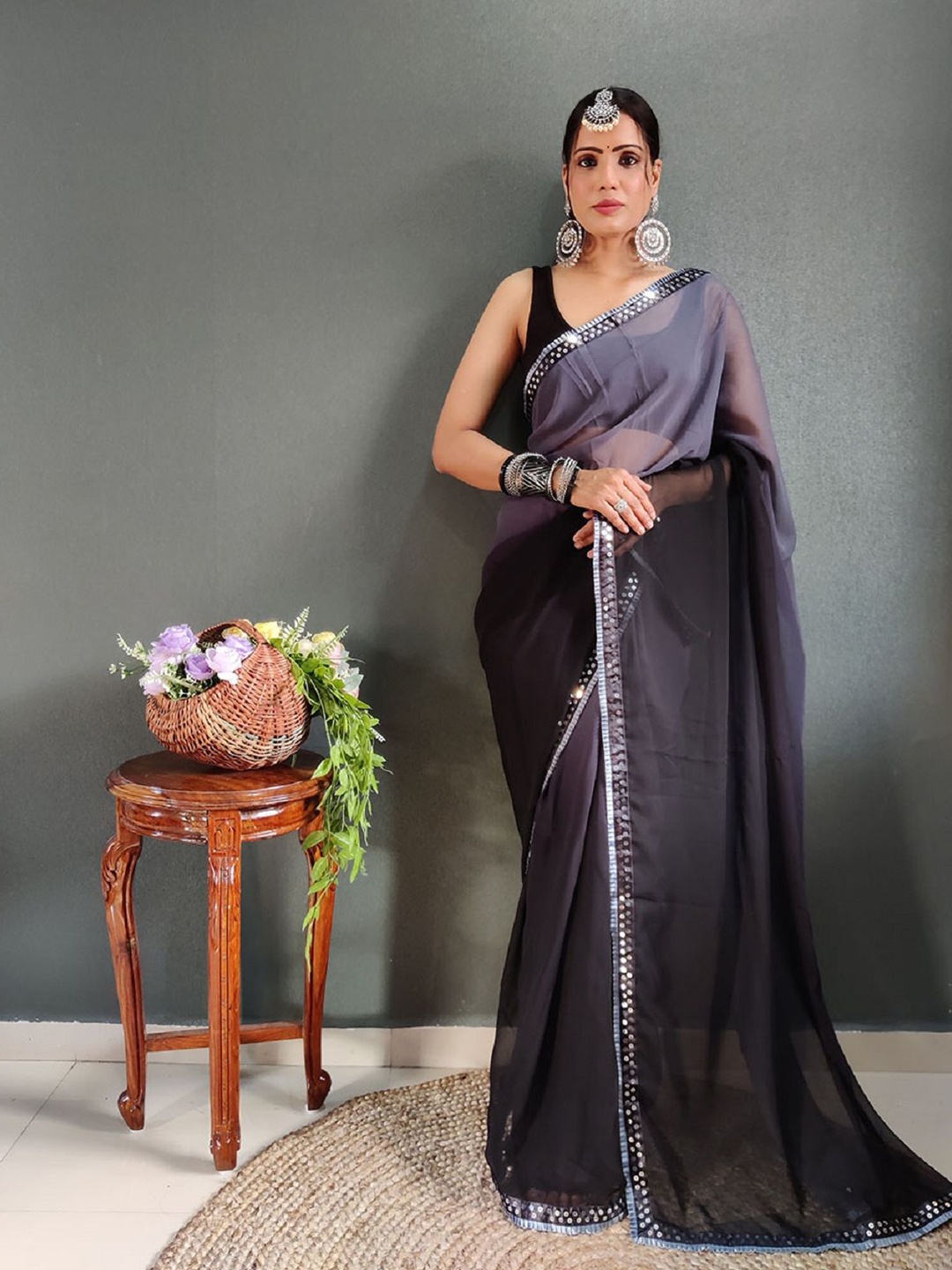 

Aika Ombre Pure Georgette Ready to Wear Saree, Grey