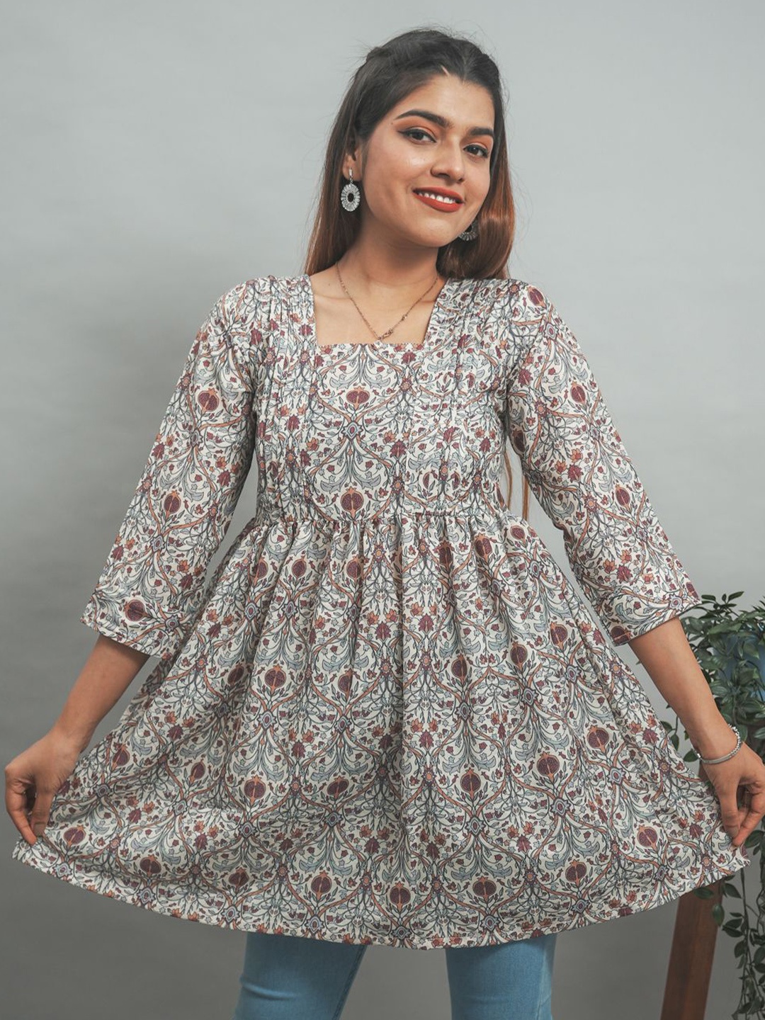 

GO BOUJEE Floral Print Longline Top, Multi